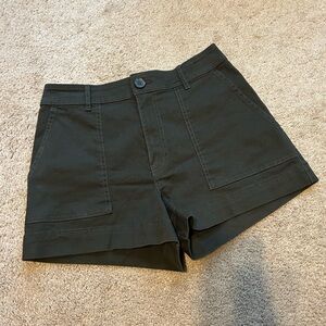 H&M dark green shorts size 6